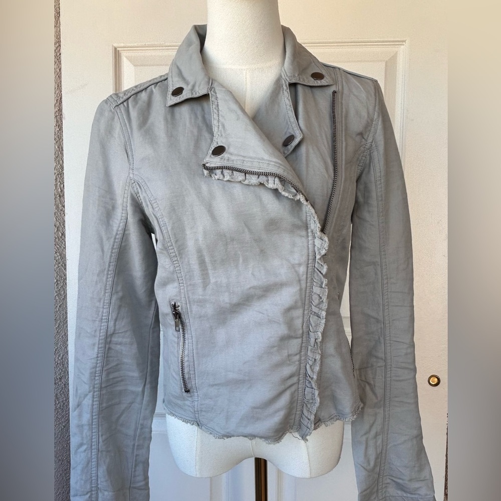 Bethany Mota Zipper & Ruffles Moto Jacket Size Medium